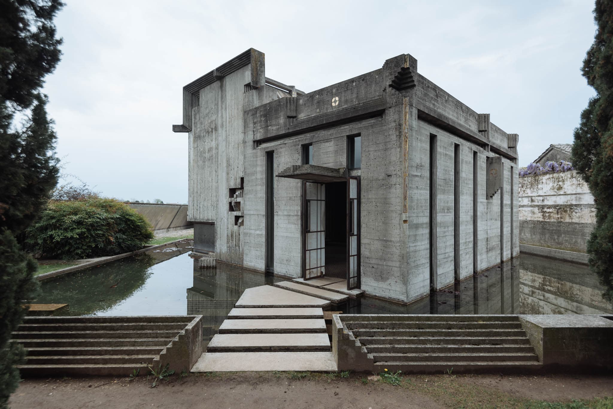 Behind the Details: Carlo Scarpa and Northern Italian Cities